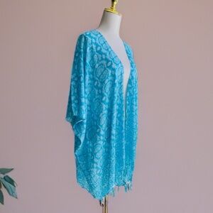 0130/ Blue & White Cardigan Outer, Rayon Top